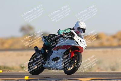 media/Dec-09-2023-SoCal Trackdays (Sat) [[76a8ac2686]]/Turn 15 Set 1 (230pm)/